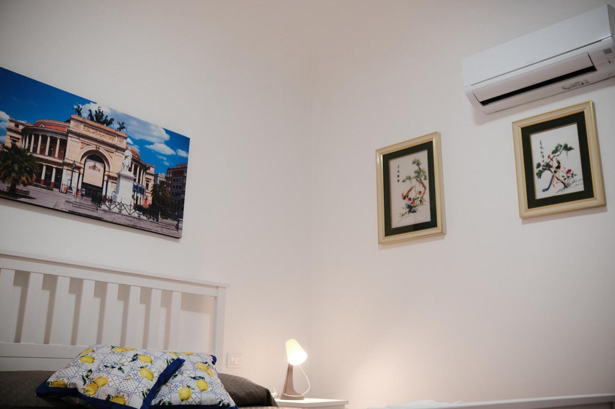 Al Bastione Della Pace Apartment Palermo Bagian luar foto
